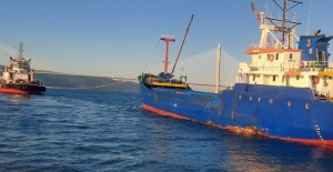 Kargo gemisi dümen arızası yaptı... Boğaz trafiği çift yönlü askıya alındı