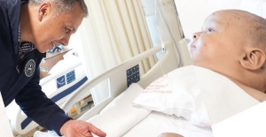 Bakan Yerlikaya'dan Aygözel bebeğe hastane ziyareti