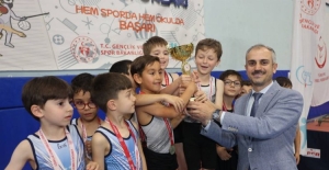 Çayırova’nın minik jimnastikçiler başarı kürsüsünde