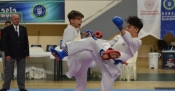 Bursa Yıldırım'da karate rüzgârı