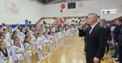 Gölcük Belediyespor sporcuları kuşak atlama sevincini paylaştı